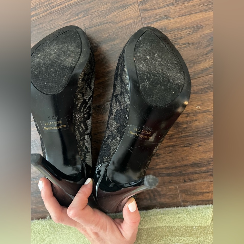 Guess heels